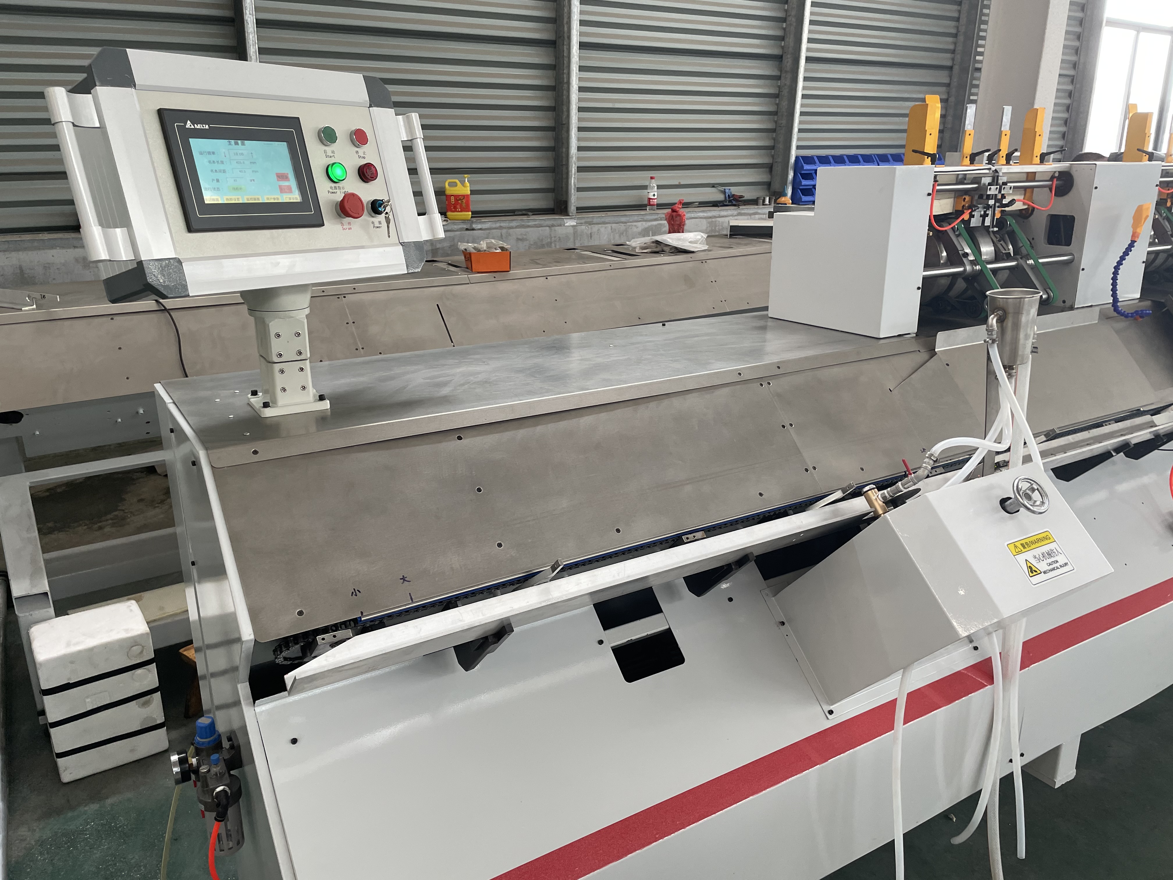End Papering Machine For End Sheet And Book Block Gluing